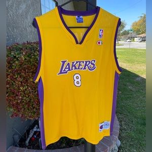 KOBE BRYANT VINTAGE LOS ANGELES LAKERS JERSEY CHAMPION YOUTH XL 18-20 MAMBA NBA